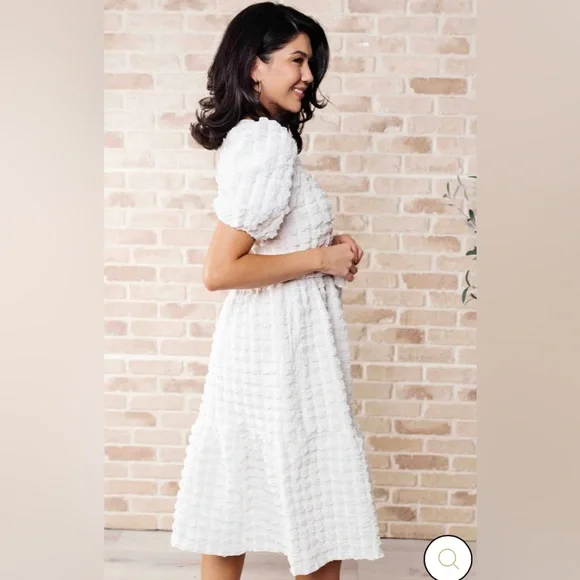 On Cloud Nine Bubble Midi Dress - Picture 2 of 12